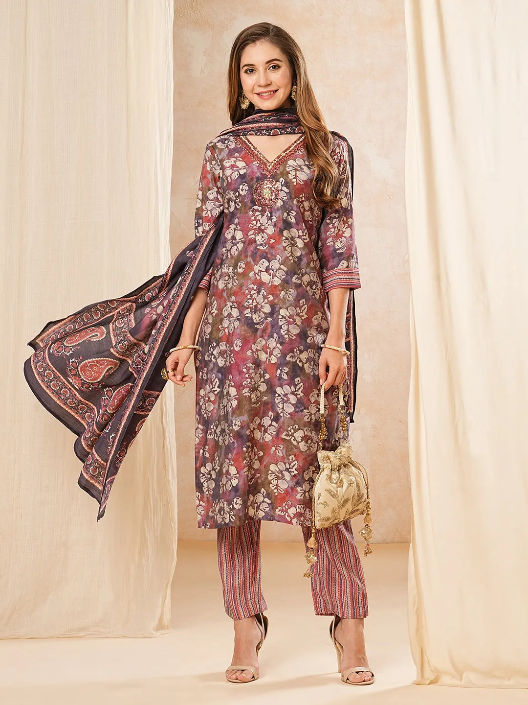 Abstract Printed Mirror Embroidered kurta with Pants & Dupatta - Purple