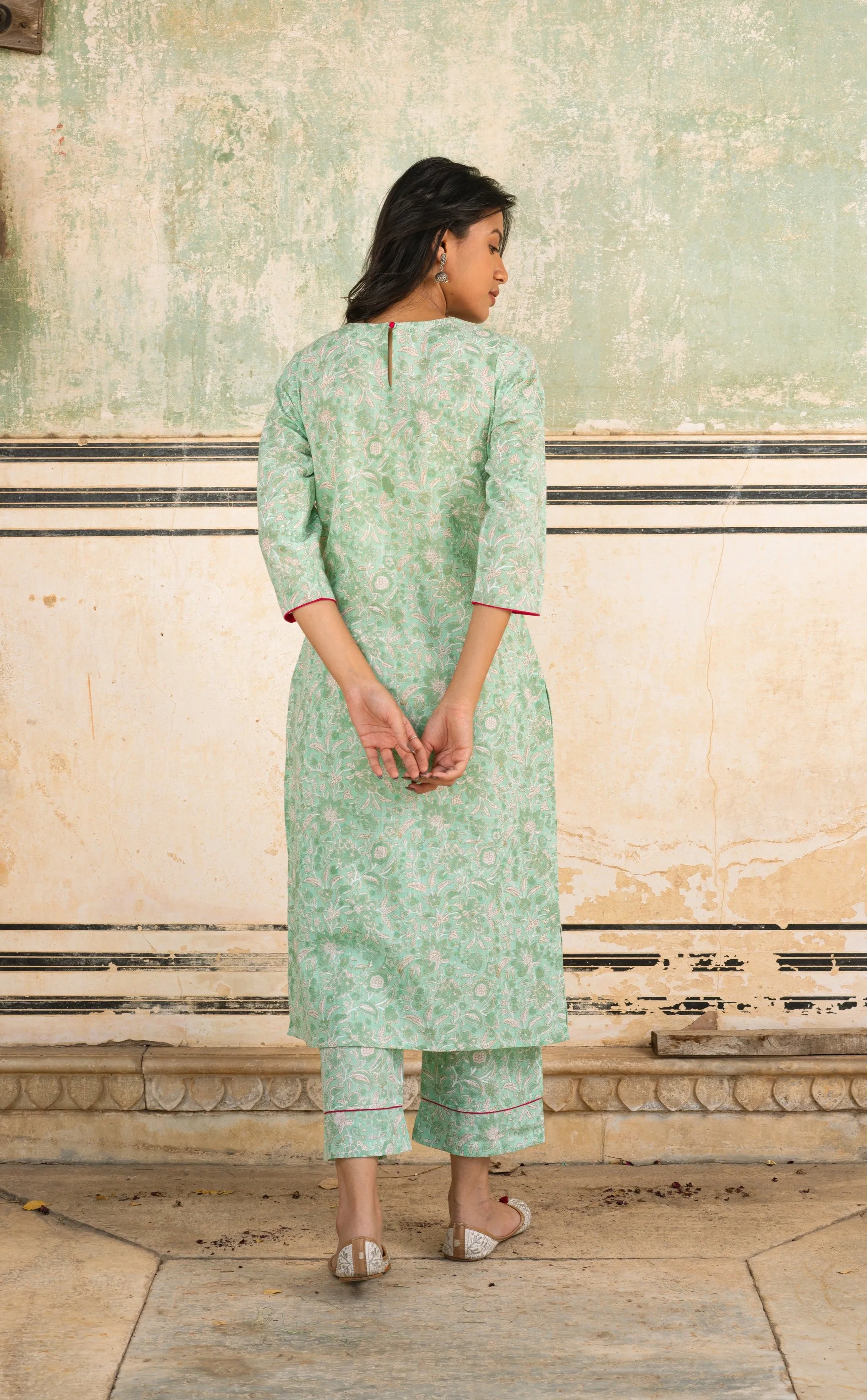 Bahaar Green Slub Cotton Kurta Set