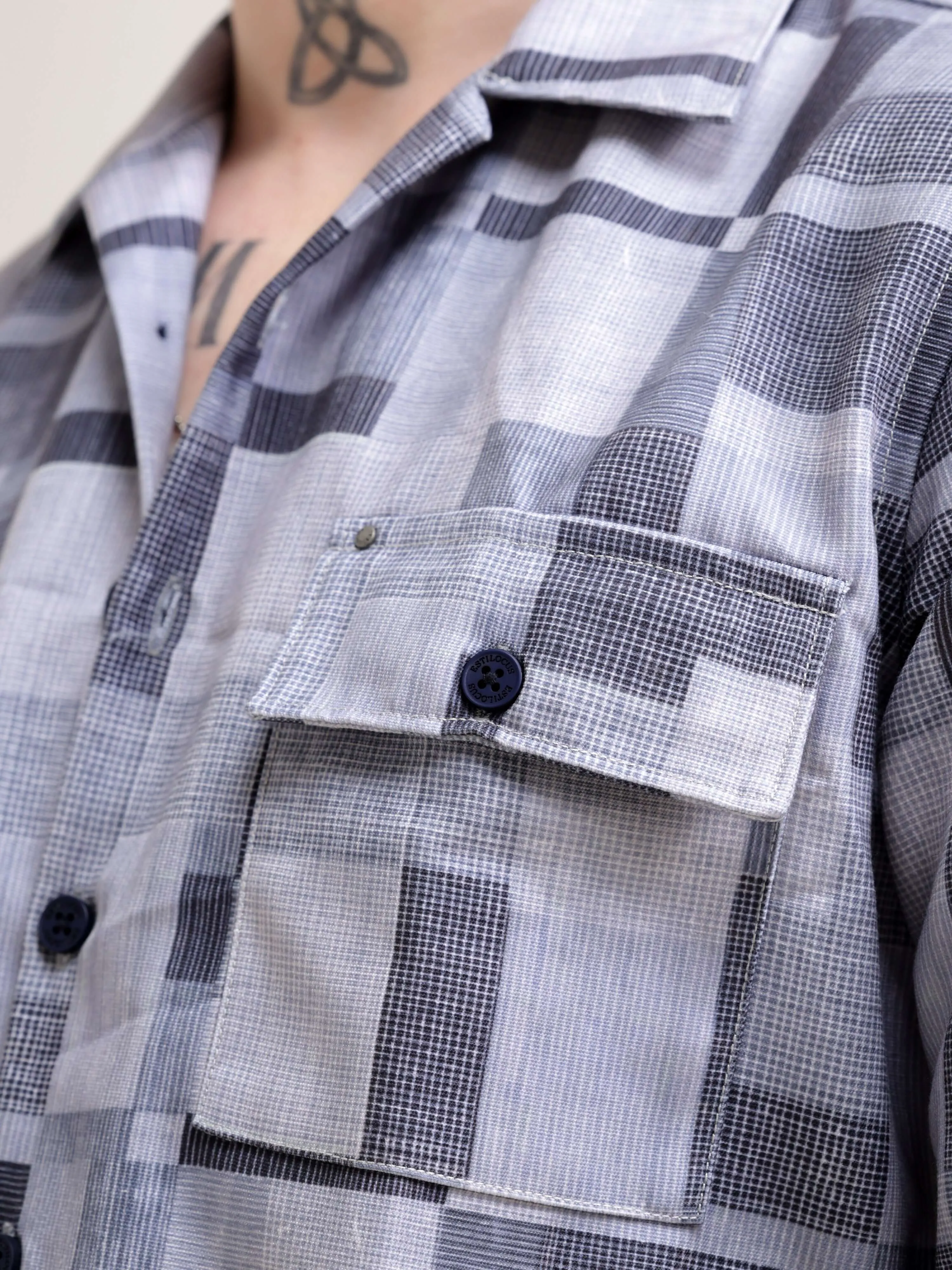 Geovibrance Abstract Grey Overshirt