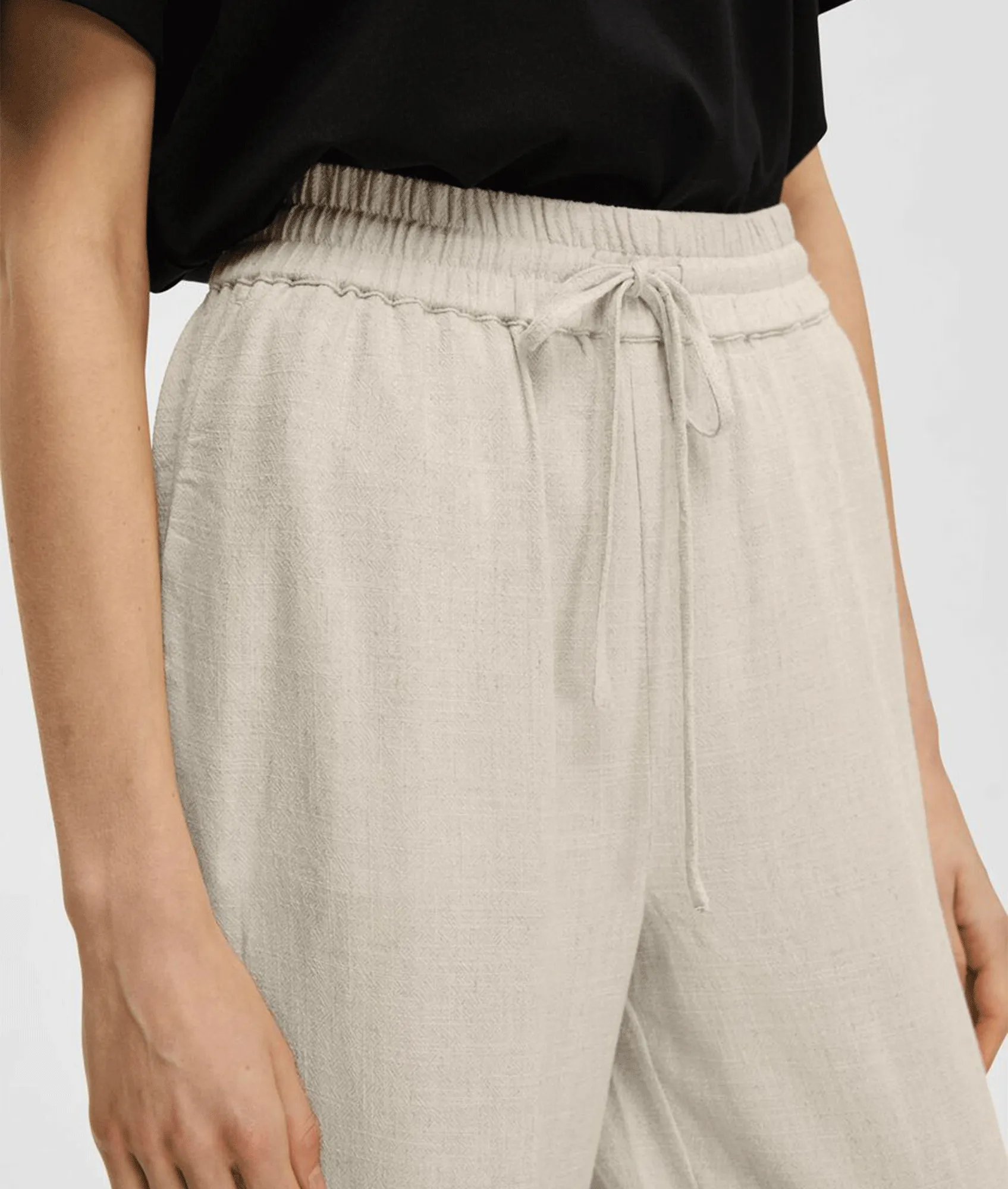 High-waisted Trousers - Cream