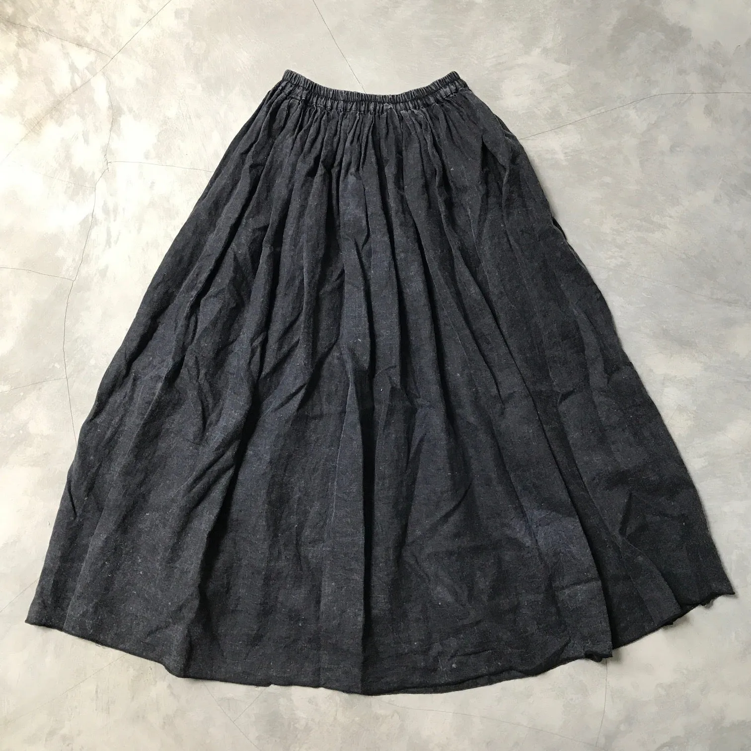 MAWAR [rose] - hand dyed linen skirt